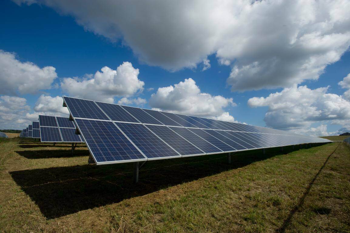 solar panel business in india