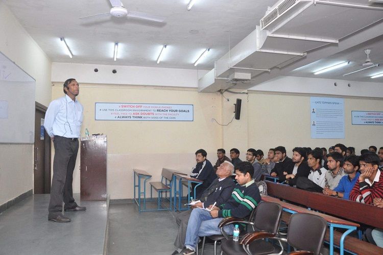 english speaking course in delhi