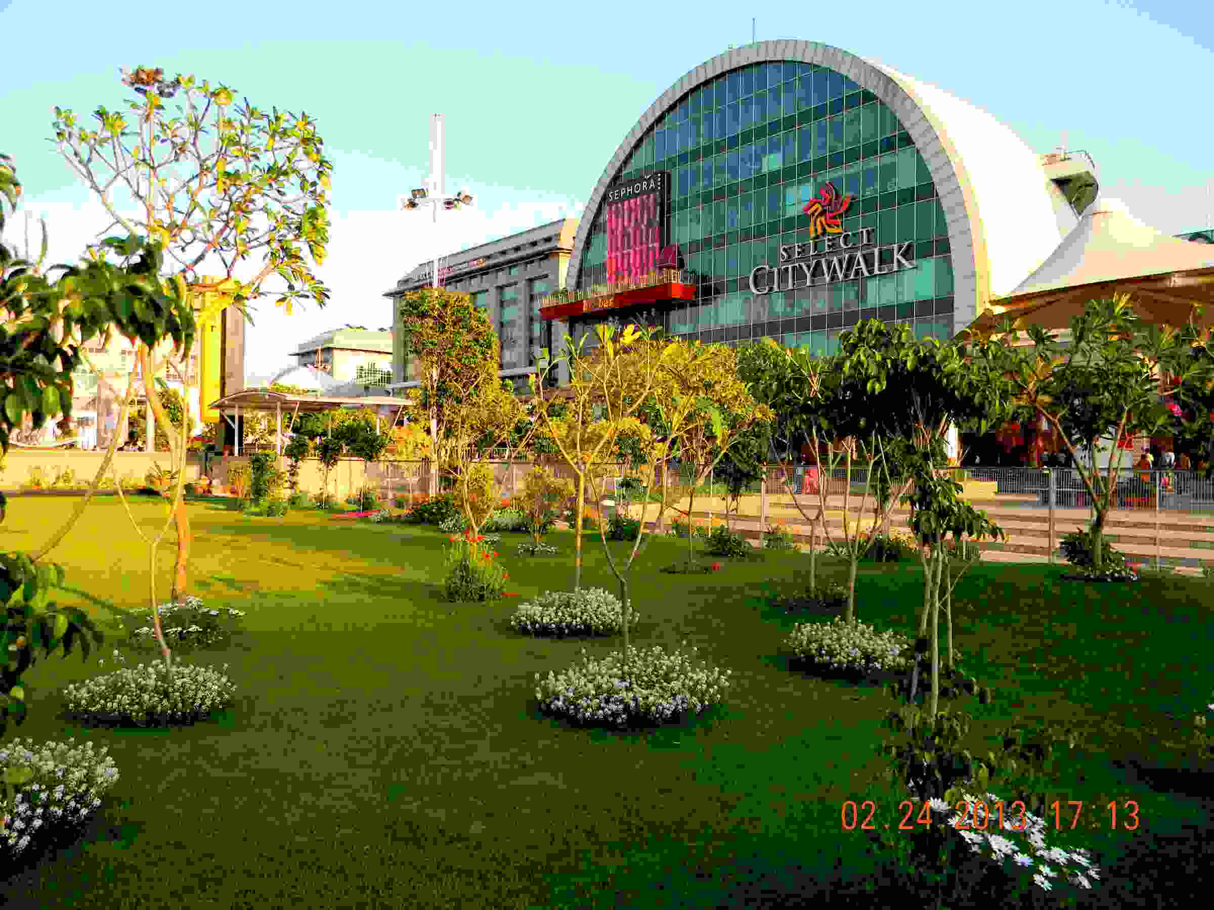 malls in delhi