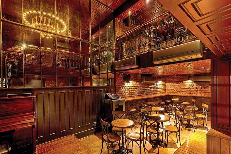 Romantic Restaurants in Delhi