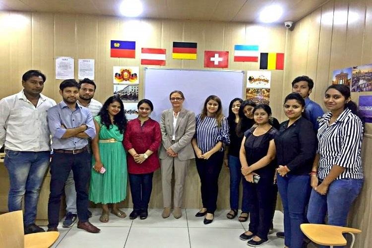 chinese language courses in delhi